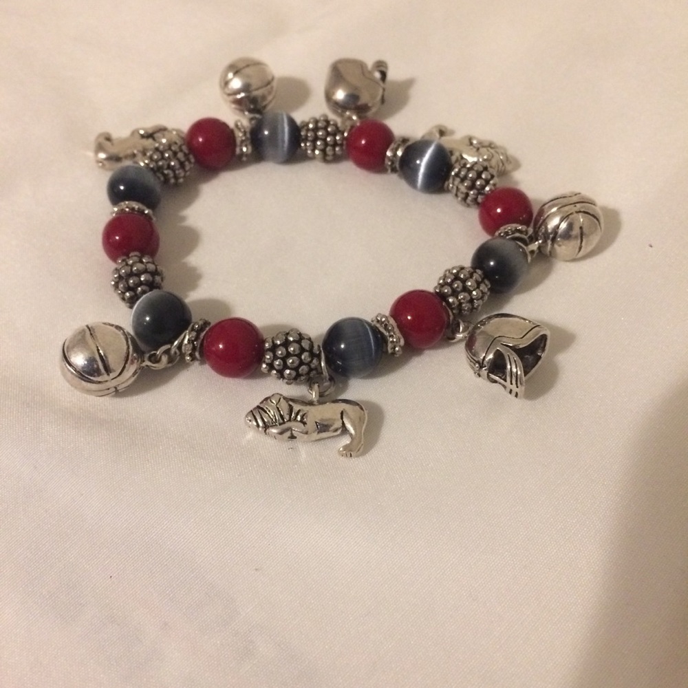 Georgia Bulldog Sports Affiliated Charm Bracelet